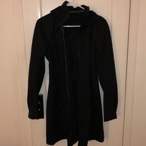 Lulu lemon rain jacket